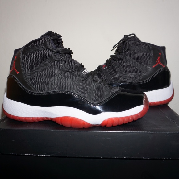 JORDAN | JORDAN 11 RETRO PLAYOFFS BRED - Picture 1 of 6